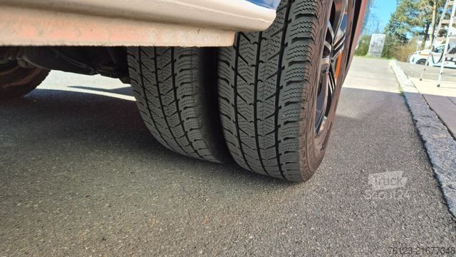 Mikroautobusas MERCEDES-BENZ Sprinter 516 Heckniederflur City Schlafsessel