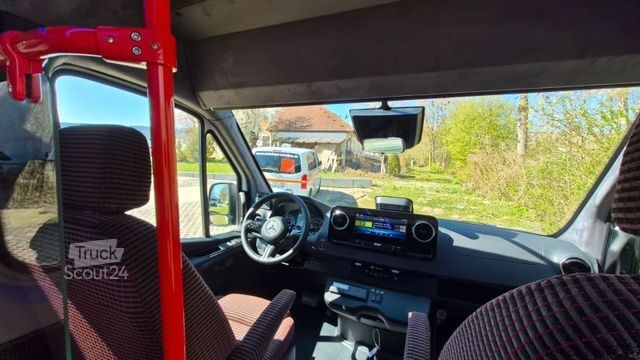 Mikroautobusas MERCEDES-BENZ 517 / 515 Frontniederflur mit  GSR 3 Systeme