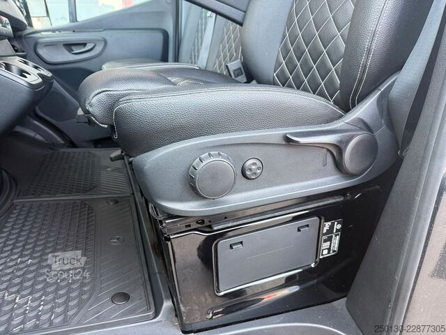 Превозвач на добитък MERCEDES-BENZ SODIAK HORSE 2 Pferde Luxus Sprinter