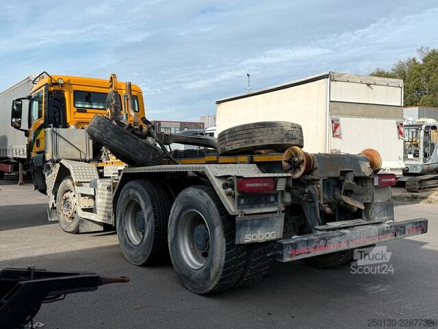 Камион с кука за контейнери MAN TGS 37.500 8x4BB Abroller *Unfall* Retarder/Navi
