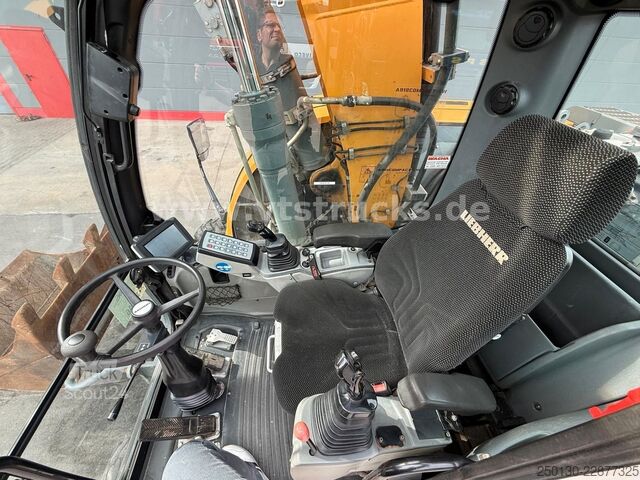 Колесен багер LIEBHERR A 918 Compact Litronic 2017 115 kW