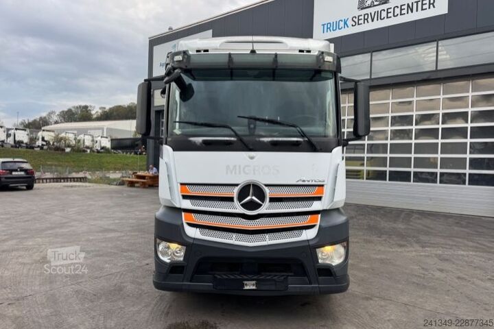 Рефрижераторний вантажівка MERCEDES-BENZ Antos 1843 4x2 Kühler