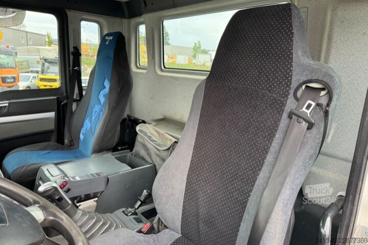 Контейнеровоз з гачком (рол-офф) MAN TGS 35.480 8x4 Hiab 26T