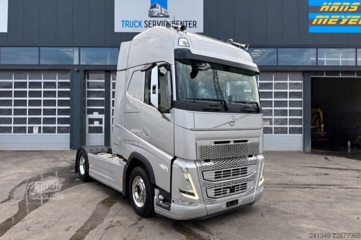 Стандартний тягач VOLVO FH-460TC XXL