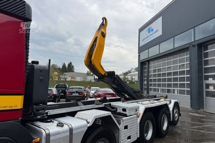 Контейнеровоз з гачком (рол-офф) VOLVO FMX-540 10x4 Moser