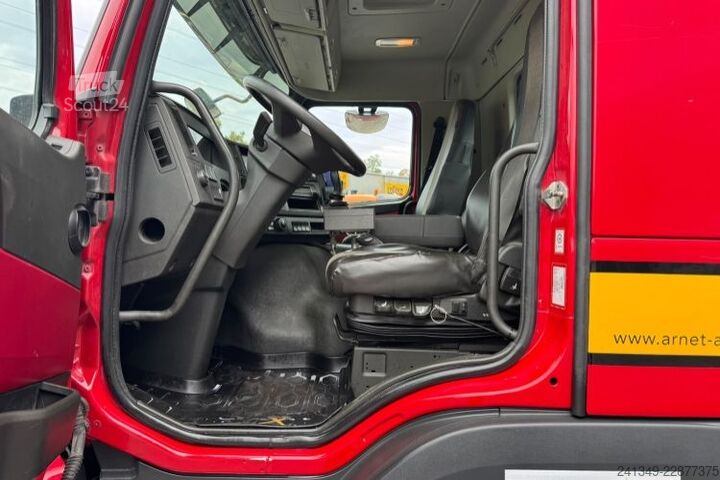 Контейнеровоз з гачком (рол-офф) VOLVO FMX-540 10x4 Moser