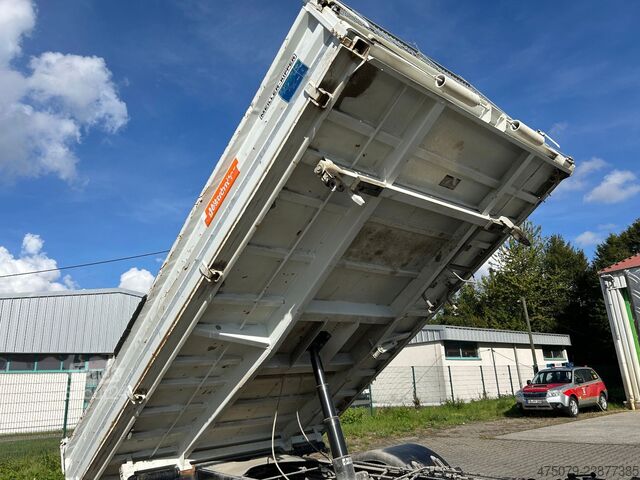 Furgón volquete trilateral MITSUBISHI Canter 9C18 / Meiller 3 Seiten