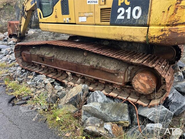 Rupsgraafmachine Komatsu pc210lc-8 excavator w/ tooth bucket