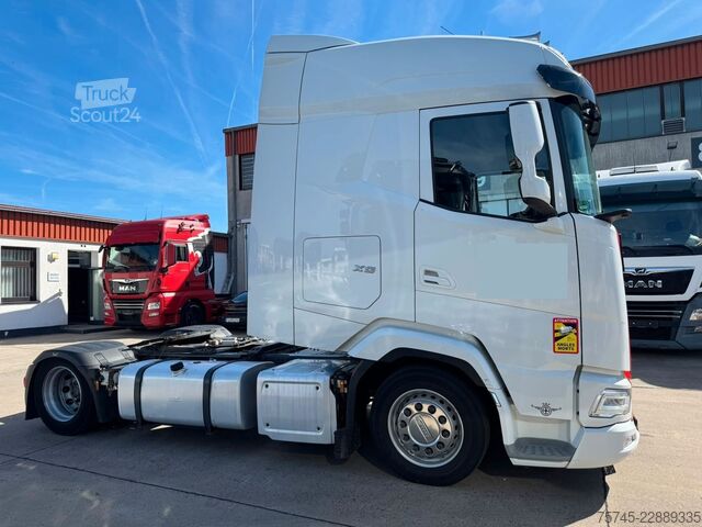 Ελκυστήρας μεγάλου όγκου DAF XG 530 * RETARDER * STANDKLIMA * VER. SATTEL *