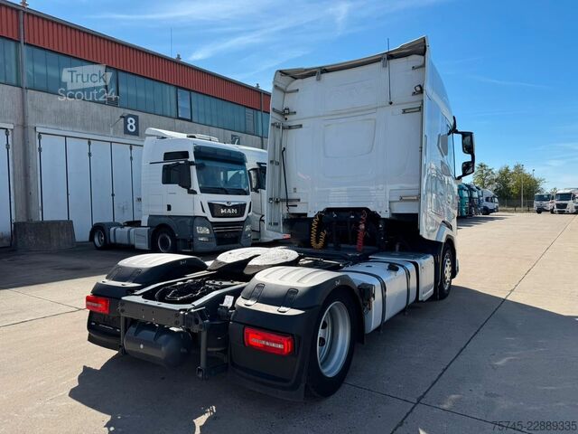 Ελκυστήρας μεγάλου όγκου DAF XG 530 * RETARDER * STANDKLIMA * VER. SATTEL *