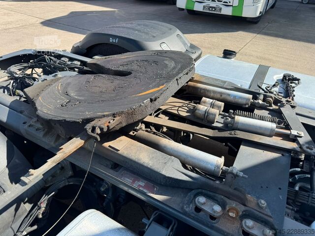 Ελκυστήρας μεγάλου όγκου DAF XG 530 * RETARDER * STANDKLIMA * VER. SATTEL *