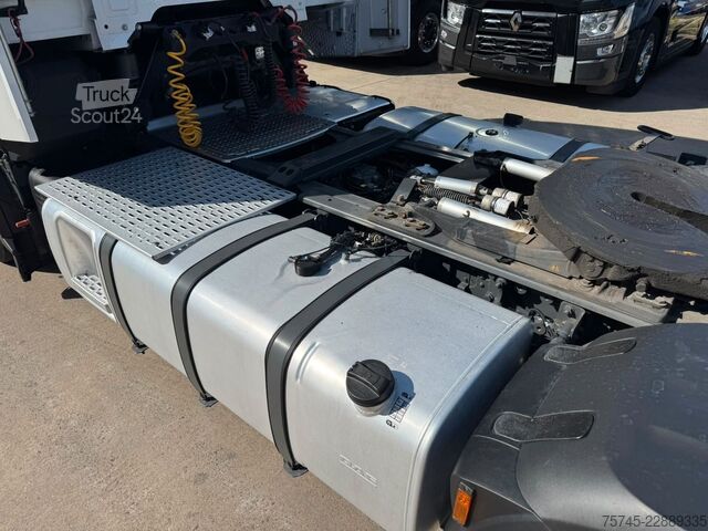 Ελκυστήρας μεγάλου όγκου DAF XG 530 * RETARDER * STANDKLIMA * VER. SATTEL *