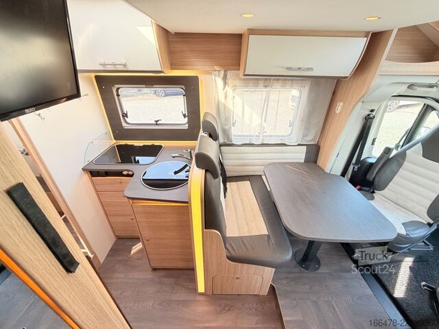 Caravana semiintegrada SUNLIGHT T 69 L *Queensbett-Hubbett*