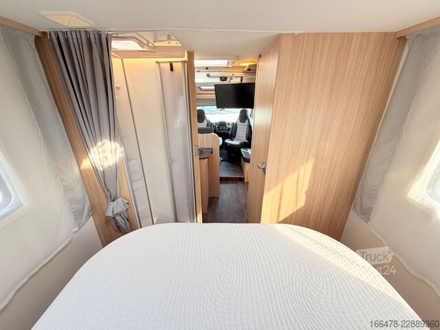 Caravana semiintegrada SUNLIGHT T 69 L *Queensbett-Hubbett*