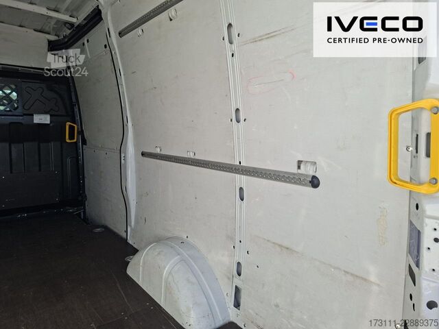 Hög tak skåpbil IVECO Daily 35S16V RS 3520L / Klima / Bluetooth