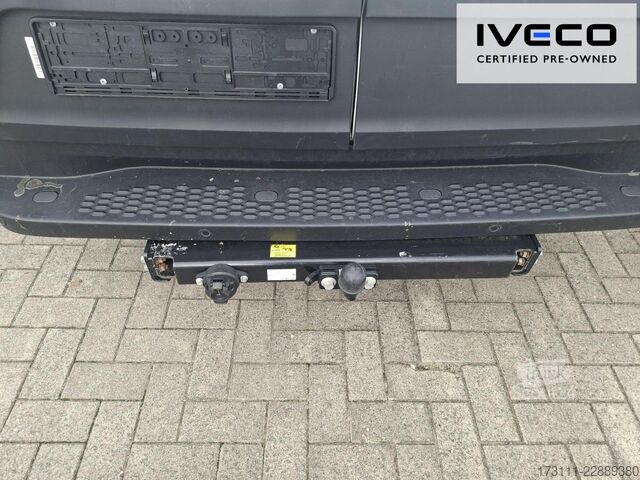 Furgoneta de caja alta IVECO Daily 35S16V RS 3520L / Klima / Bluetooth