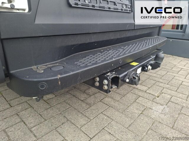 Furgoneta de caja alta IVECO Daily 35S16V RS 3520L / Klima / Bluetooth
