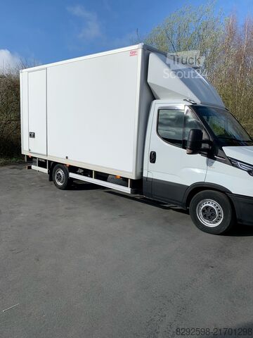 Kassevogn Iveco Daily 35