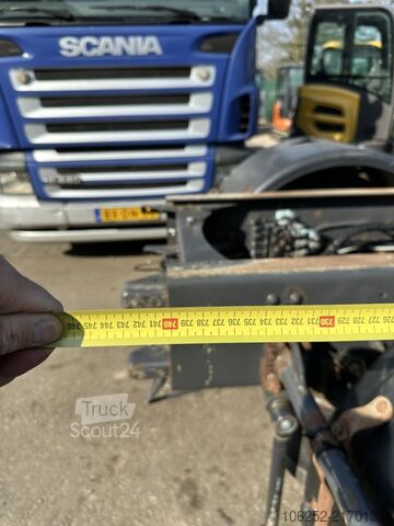 Fahrgestell mit Fahrerhaus Volvo FM 340 8x2 CHASSIS (7m35) - LIFT+STEERING AXLE ...