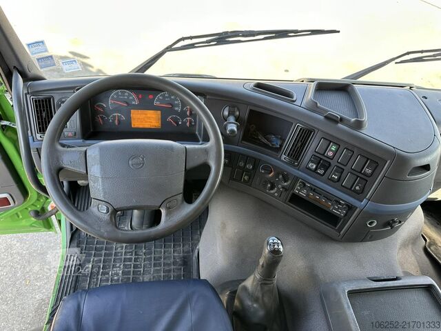 Fahrgestell mit Fahrerhaus Volvo FM 340 8x2 CHASSIS (7m35) - LIFT+STEERING AXLE ...