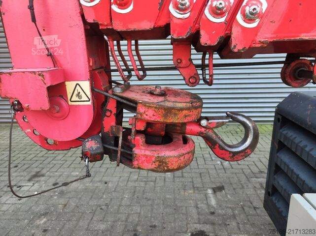 Mini kran Unic URW 506 CDE
