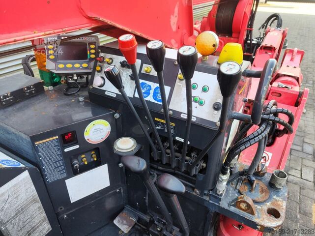 Mini kran Unic URW 506 CDE