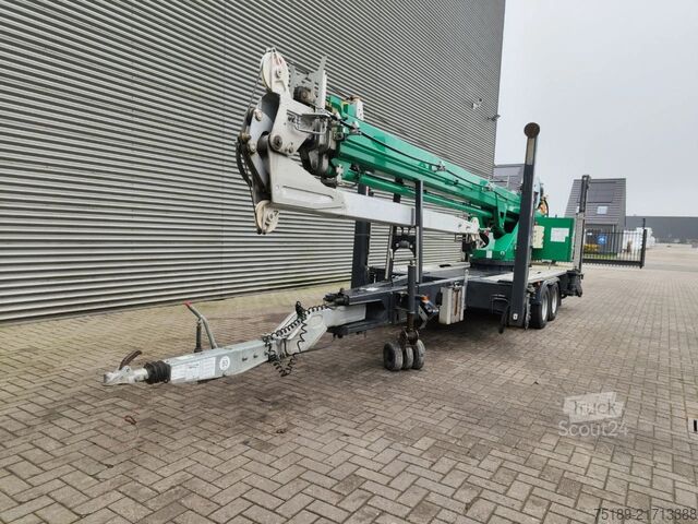 Terrængående kran Böcker AHK 30/1500