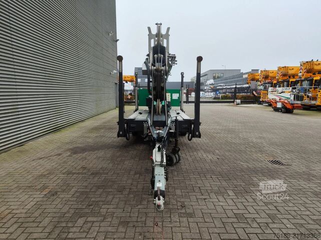 Terrængående kran Böcker AHK 30/1500