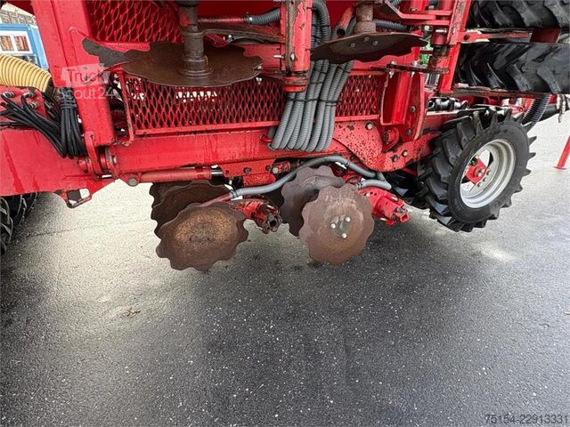  Horsch Pronto 6DC mit Düngeeinrichtung