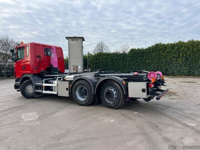 Tovornjak s kavljem za kontejnerje SCANIA SCANIA G440 SCARRABILE NUOVO PNEUMATICO POSTERIORE