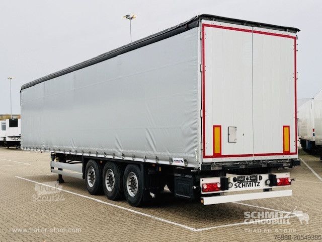 Auflieger mit Pritsche & Plane Schmitz Cargobull Curtainsider Standard Getränke