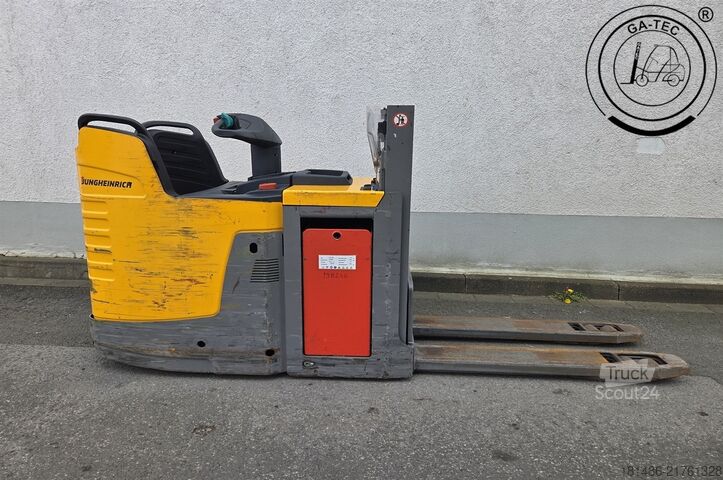 Préparateur de commandes double niveau Jungheinrich ERD 220