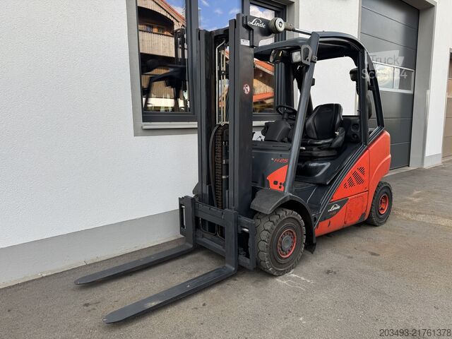 Iekrāvējs Linde H25D-02