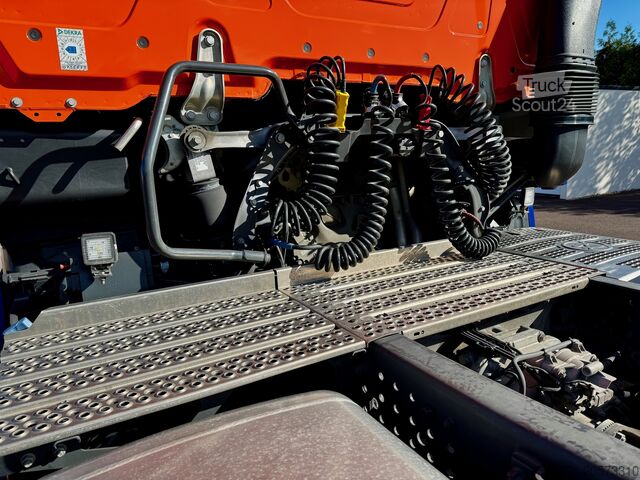 Standartinis vilkikas Mercedes-Benz Actros L 1863