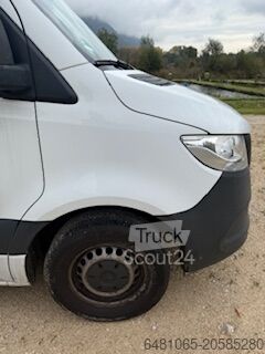 Furgone a cassetta Mercedes Sprinter