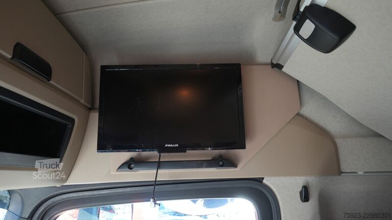 Седельный тягач Mercedes-Benz Actros 3351 6x4 Mercedes-Benz Actros 3351 6x4 tractor unit