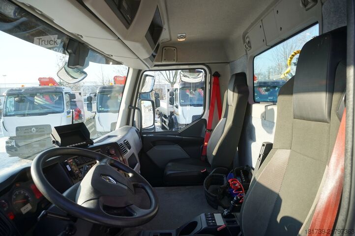 Vinçli platform Renault C280 DTI 8 / HDS Fassi F135A.22 / remote