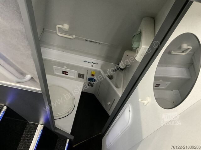Turistični avtobus Van Hool TX 16 Astronef