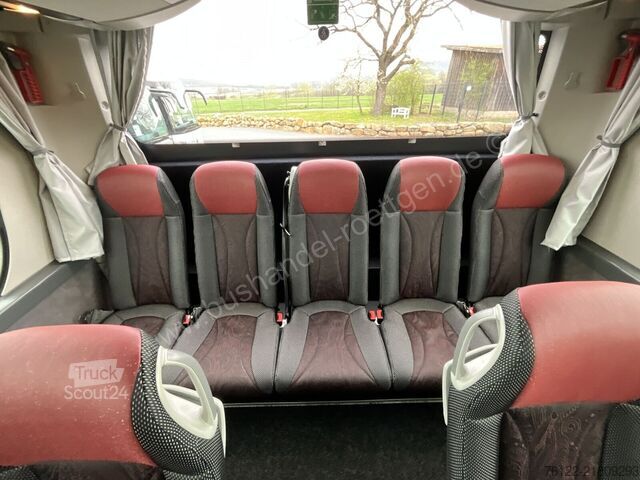 Diaľkový autobus Setra S 516 HD/2