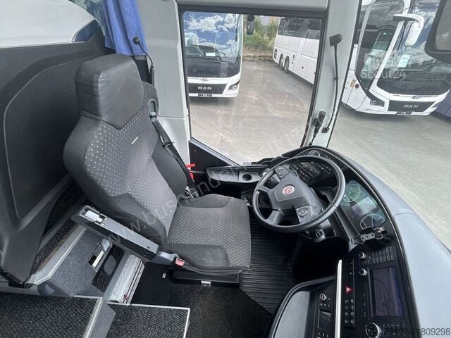 Turistični avtobus Setra S 517 HDH