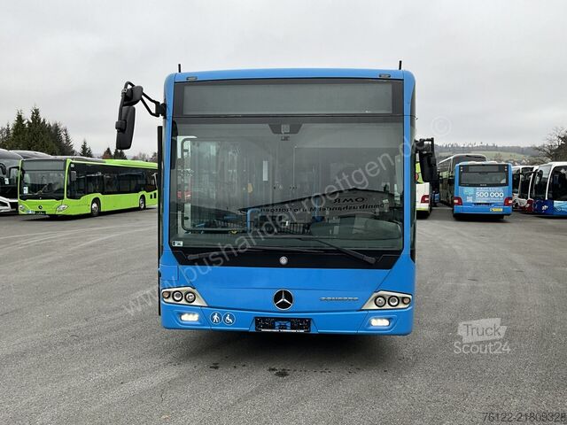 Zglobni avtobus Mercedes-Benz Conecto G