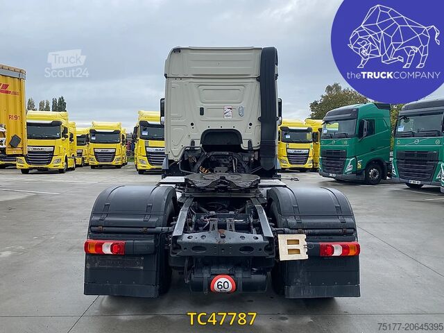 معيار SZM Mercedes-Benz Actros 1843