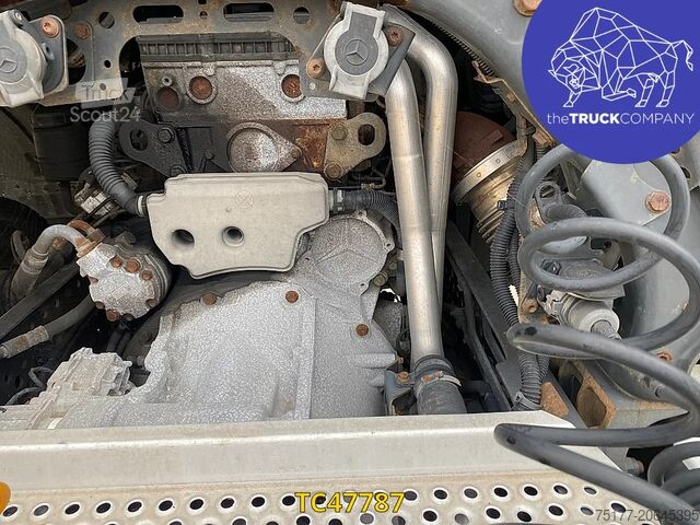 معيار SZM Mercedes-Benz Actros 1843