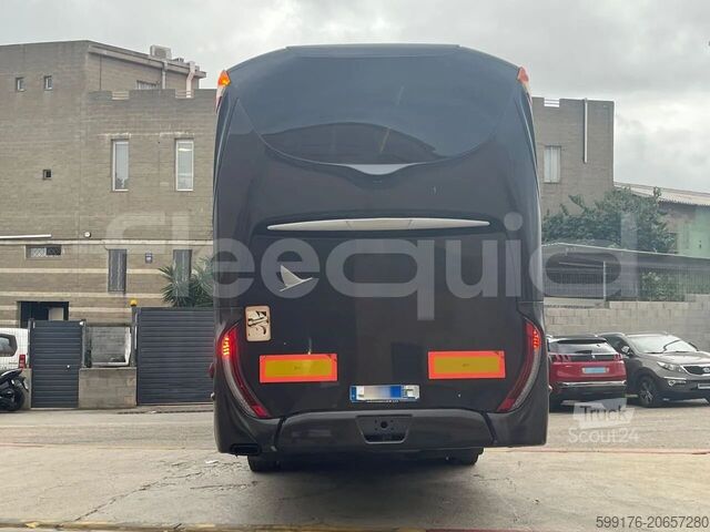 Car de tourisme IVECO Magelys