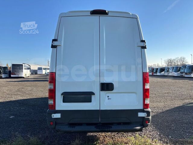 Transport de personnes IVECO Daily 50C15V