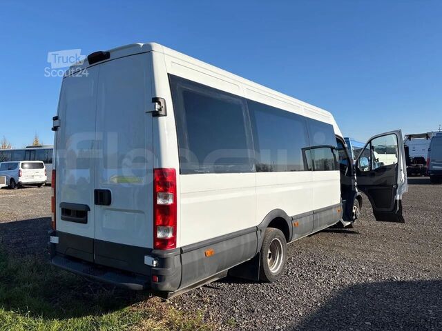 Transport de personnes IVECO Daily 50C15V