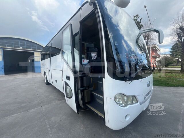 Trener King Long XMQ6900