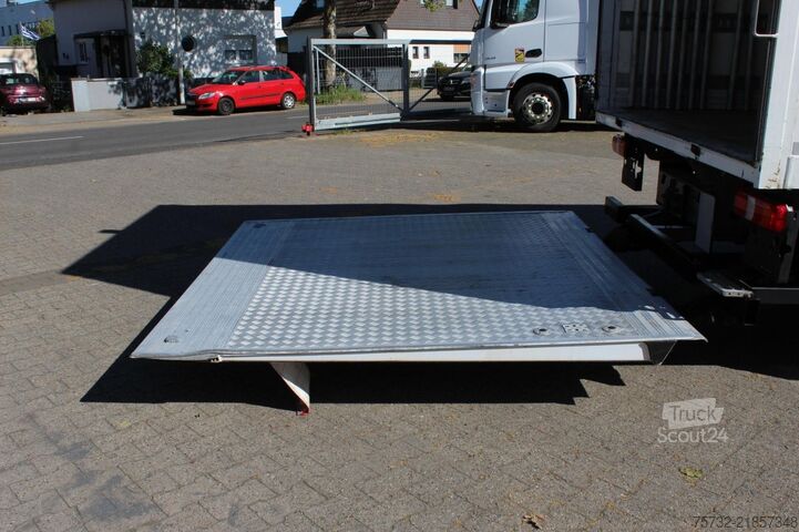 Skapbil Mercedes-Benz Atego 1324 E6 Koffer Ladungssicherung Klima LBW