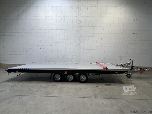 Car carrier van Vezeko Jumbo Light 35.56 E-Winde Autotransporter