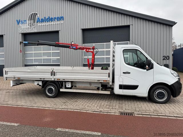 Sunkvežimis su platforma ir kranu Opel Movano